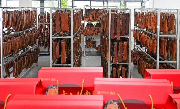 展示泸州特色农产品独特魅力,方山腊肉发布会举行(图11) 展示泸州特色农产品独特魅力,方山腊肉发布会举行